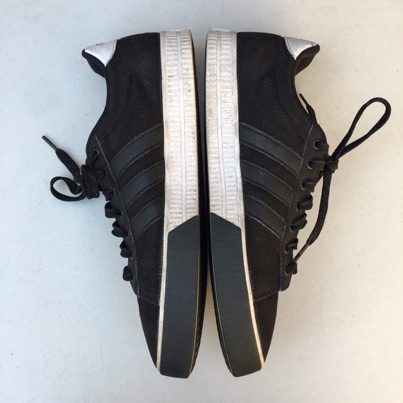 ADIDAS Men’s Sneakers Black Size 11 - Picture 3 of 6